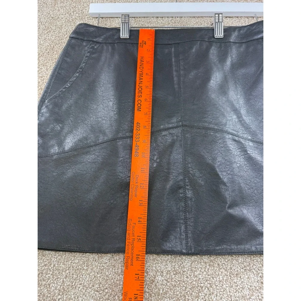 Lulus Black Vegan Faux Leather Mini Skirt Pockets L A-Line Edgy Biker Goth Moto‎